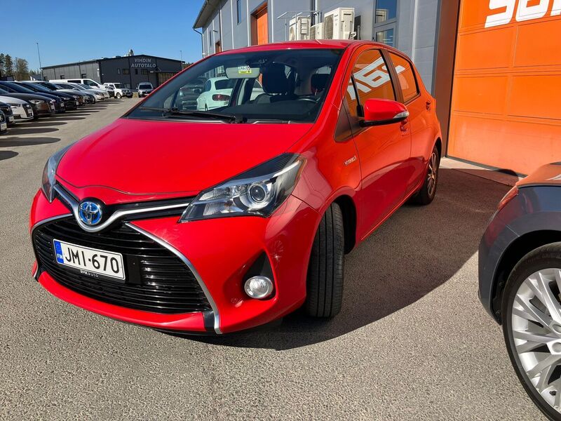 Toyota Yaris vaihtoauto
