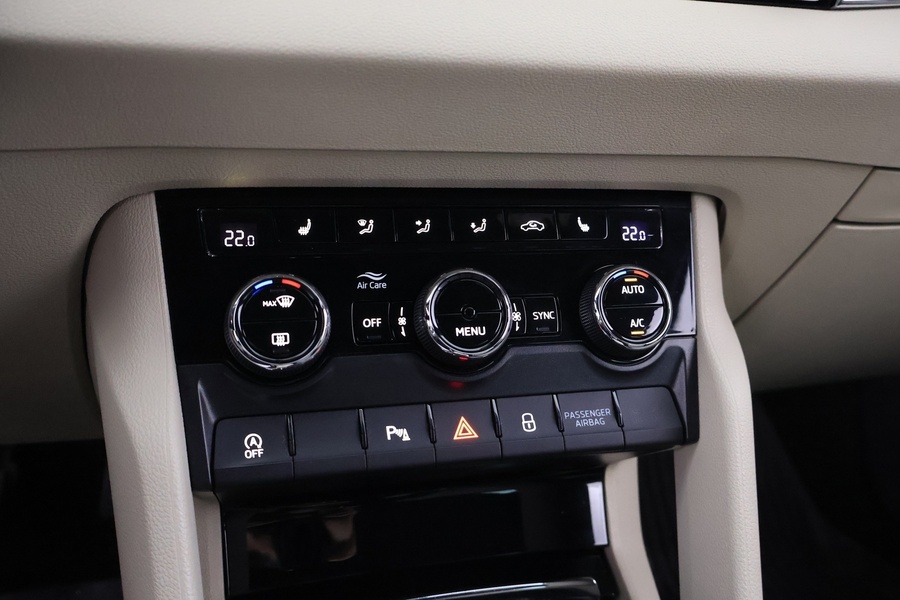 Skoda Karoq vaihtoauto