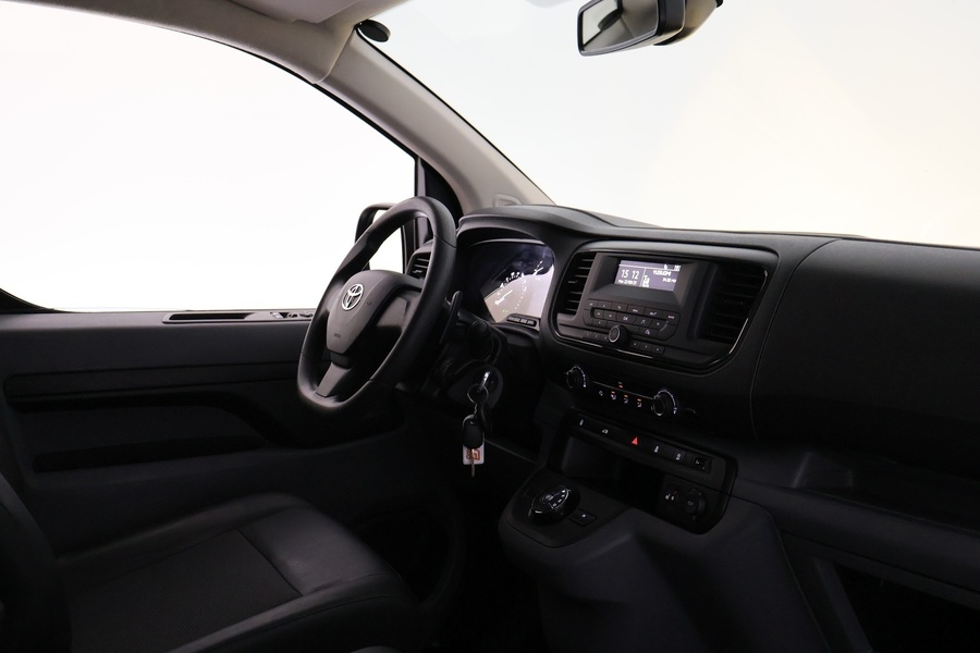 Toyota Proace vaihtoauto