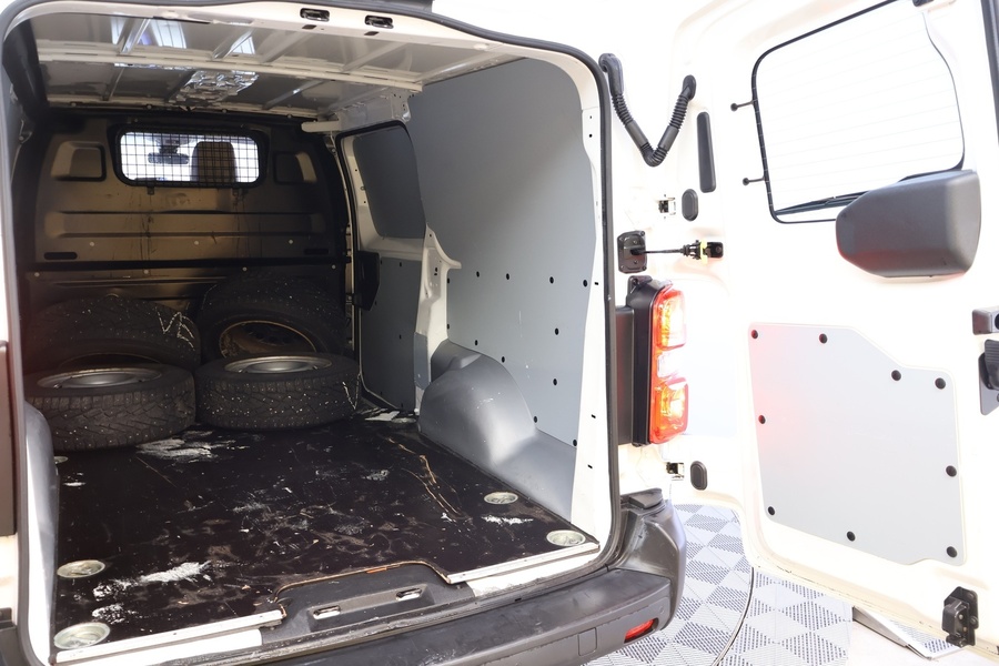 Toyota Proace vaihtoauto