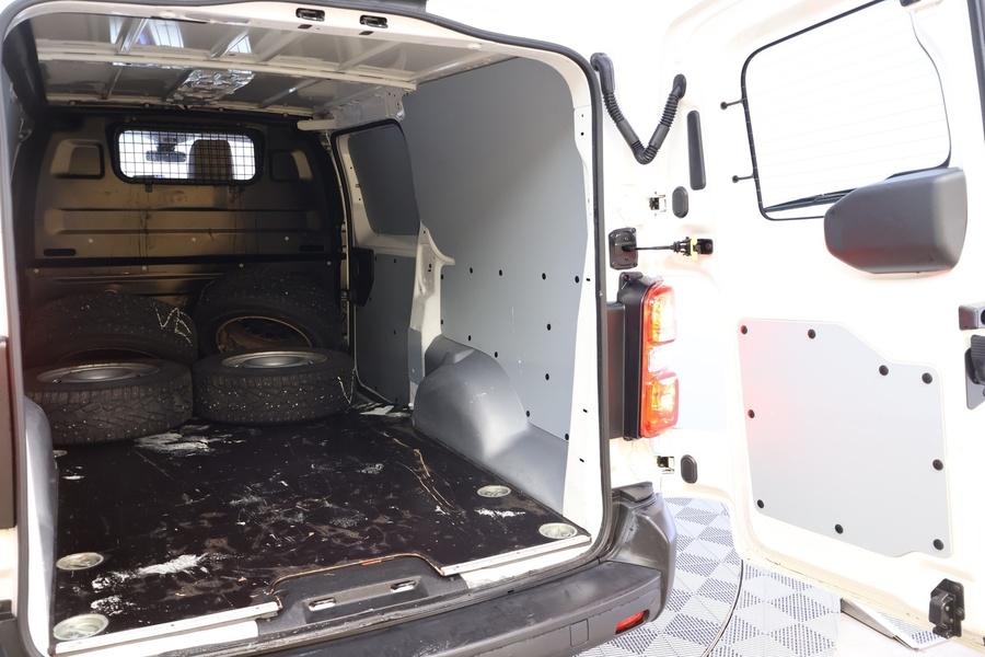 Toyota Proace vaihtoauto