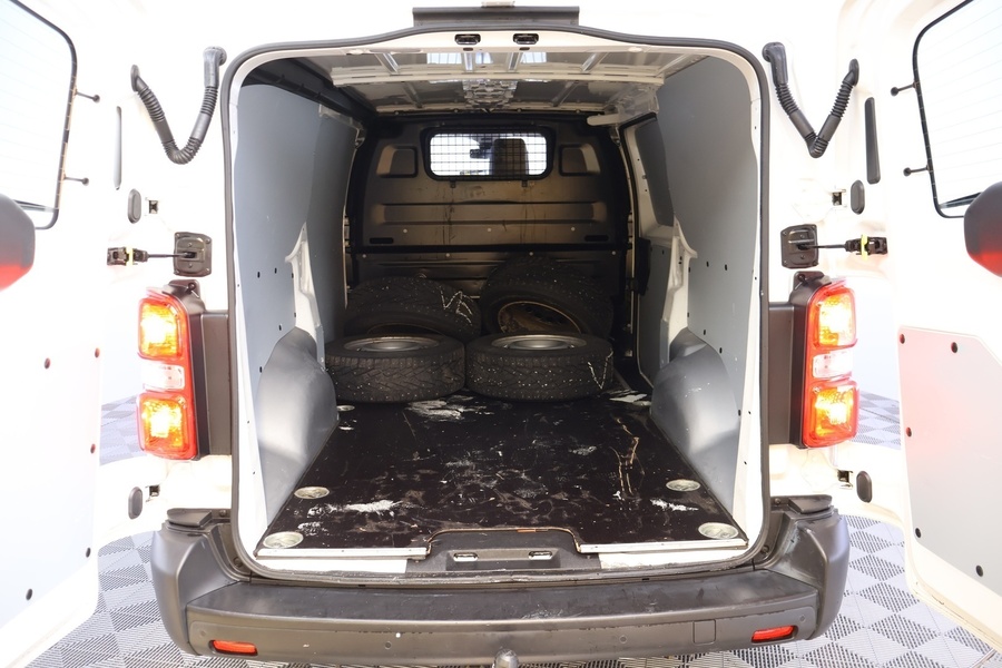 Toyota Proace vaihtoauto