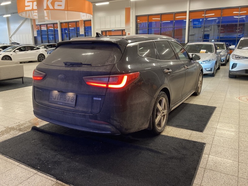 Kia Optima vaihtoauto