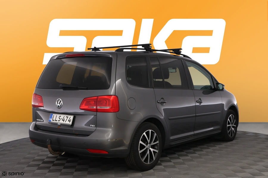 Volkswagen Touran vaihtoauto