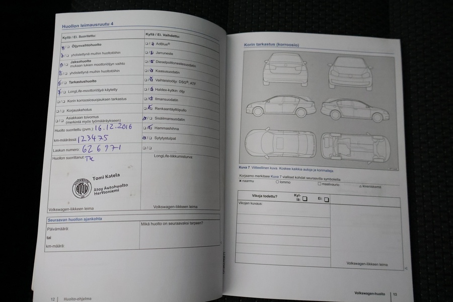 Volkswagen Touran vaihtoauto