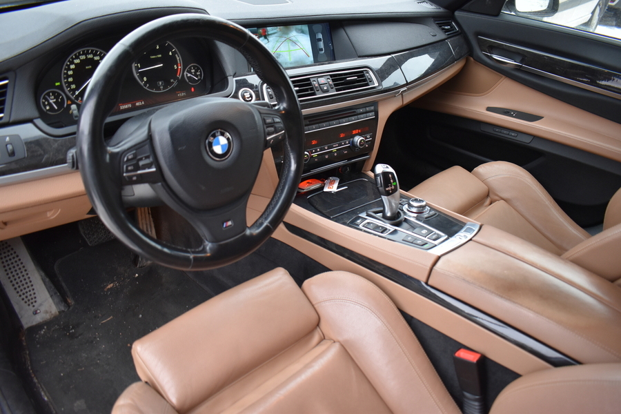 BMW 730 vaihtoauto
