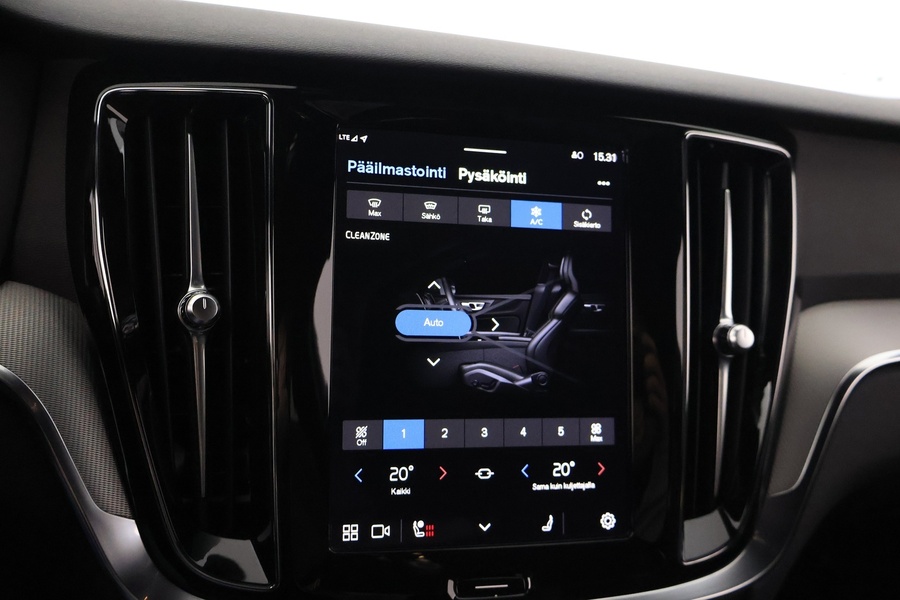 Volvo V60 vaihtoauto