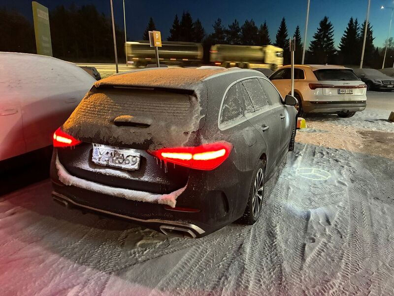 Mercedes-Benz C vaihtoauto