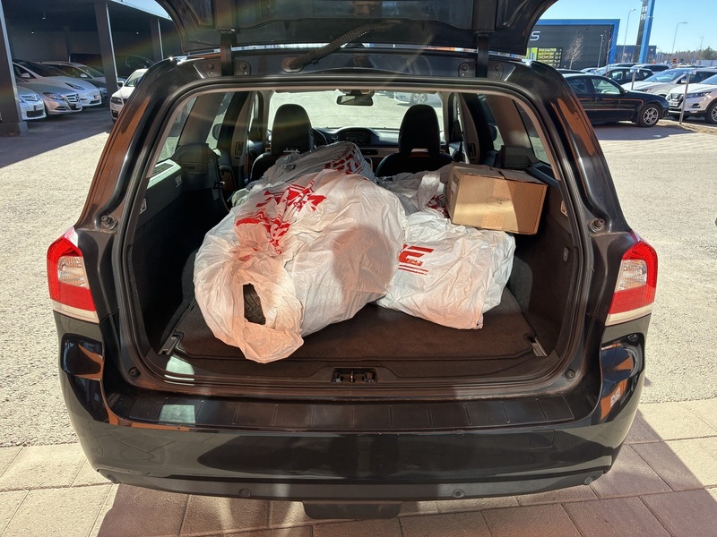 Volvo V70 vaihtoauto