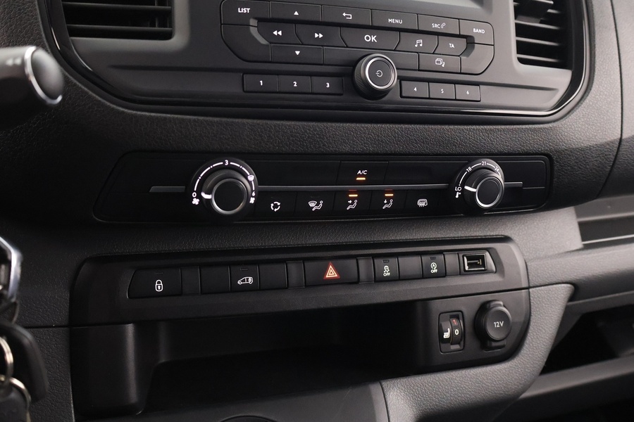 Opel Vivaro vaihtoauto