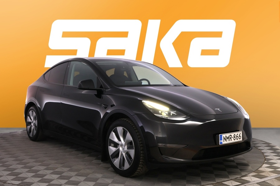 Tesla Model Y vaihtoauto