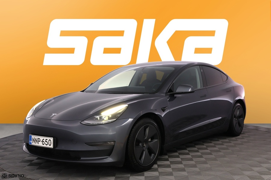 Tesla Model 3 vaihtoauto