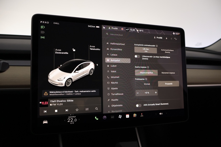 Tesla Model 3 vaihtoauto