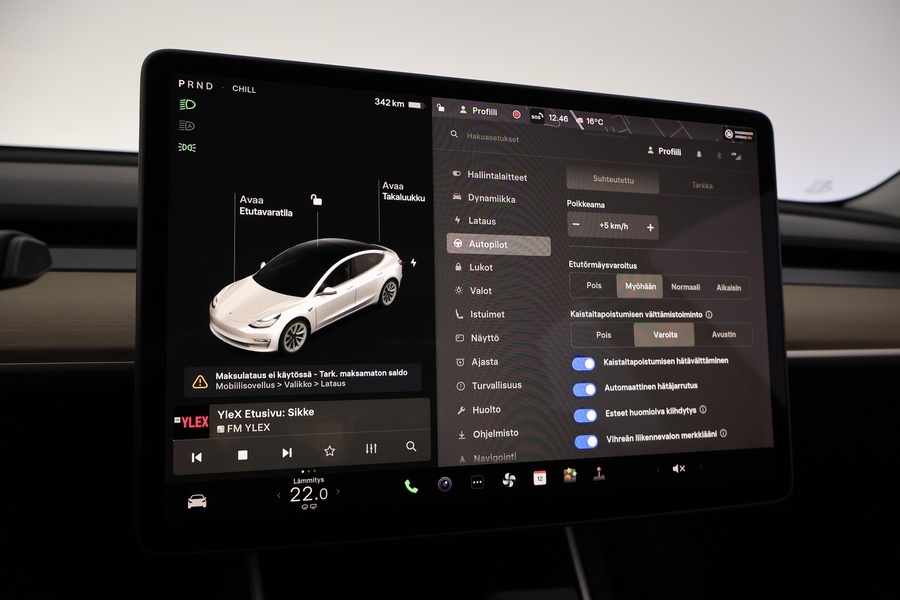 Tesla Model 3 vaihtoauto