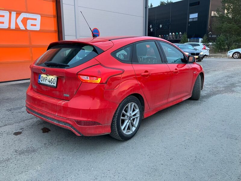 Ford Focus vaihtoauto