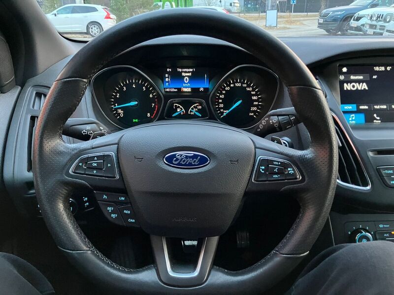 Ford Focus vaihtoauto