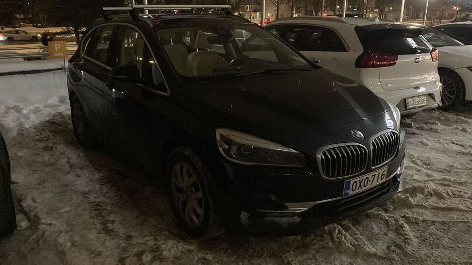 BMW 225 vaihtoauto