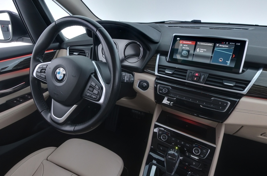 BMW 225 vaihtoauto