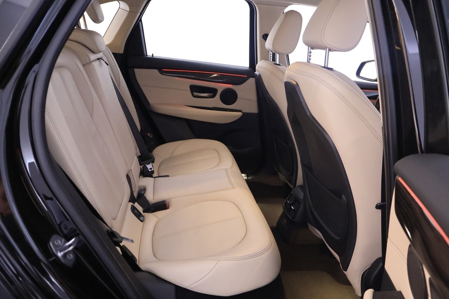 BMW 225 vaihtoauto