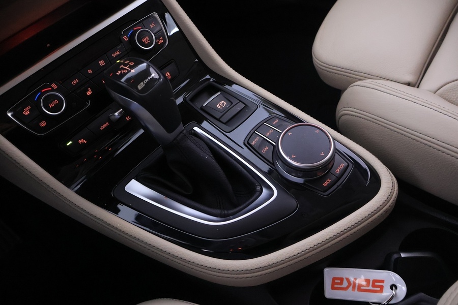 BMW 225 vaihtoauto