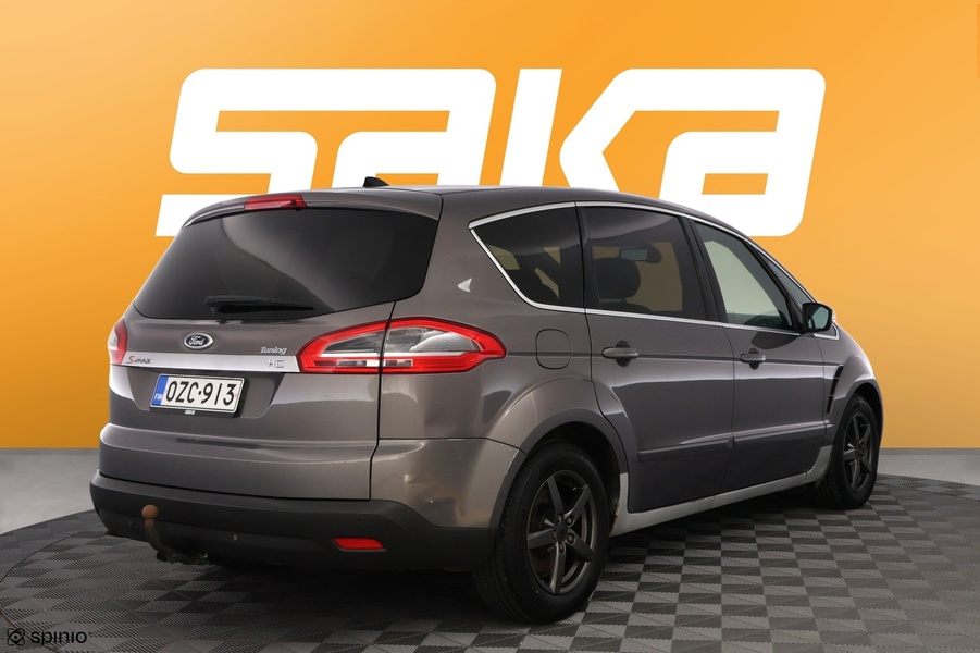 Ford S-MAX vaihtoauto