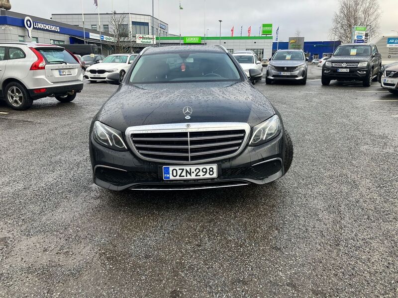 Mercedes-Benz E vaihtoauto