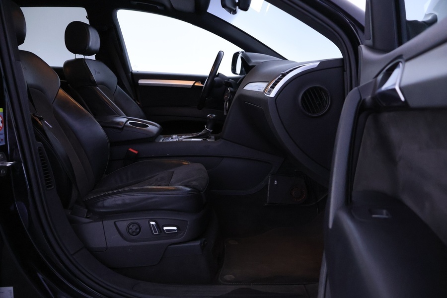 Audi Q7 vaihtoauto