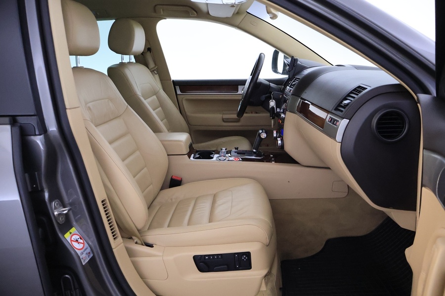 Volkswagen Touareg vaihtoauto