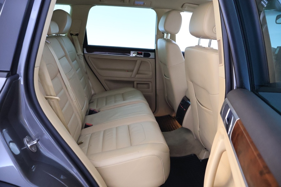 Volkswagen Touareg vaihtoauto