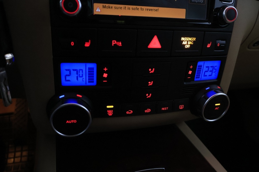 Volkswagen Touareg vaihtoauto