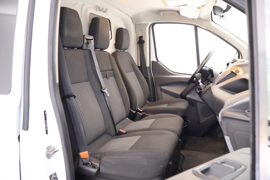 Ford Transit Custom vaihtoauto