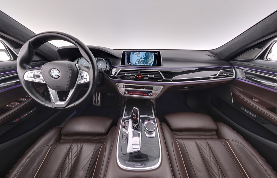 BMW 740 vaihtoauto