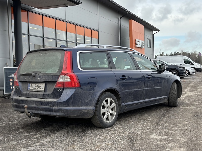 Volvo V70 vaihtoauto
