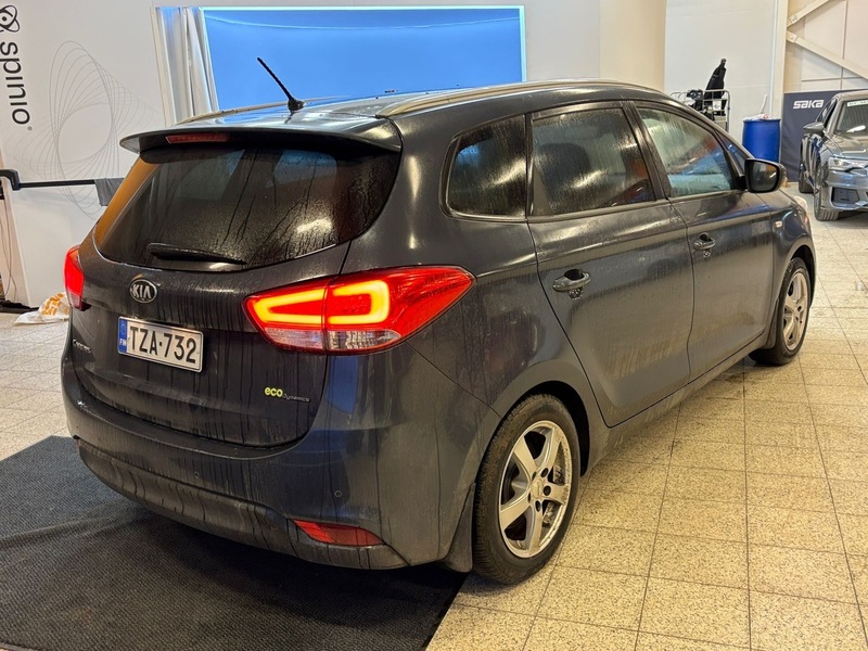 Kia Carens vaihtoauto