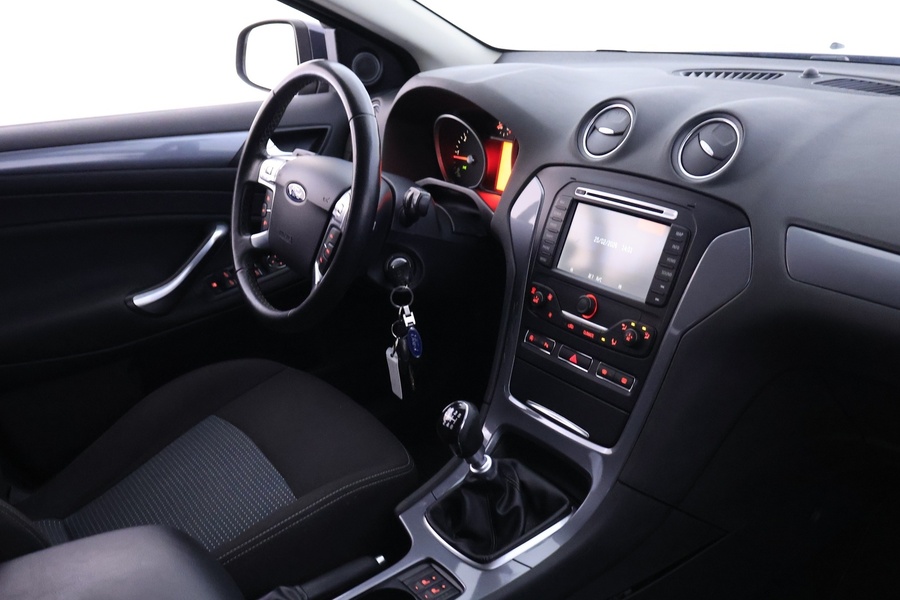 Ford Mondeo vaihtoauto