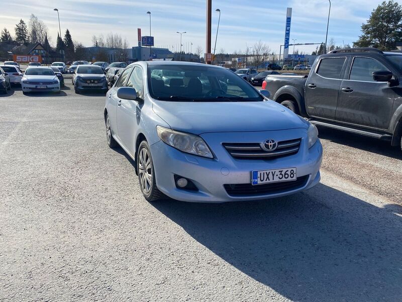 Toyota Corolla vaihtoauto