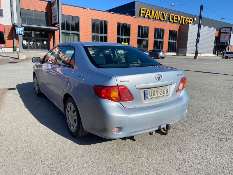 Toyota Corolla vaihtoauto