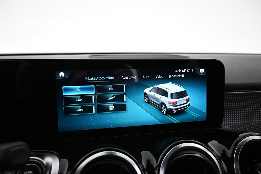 Mercedes-Benz GLB vaihtoauto