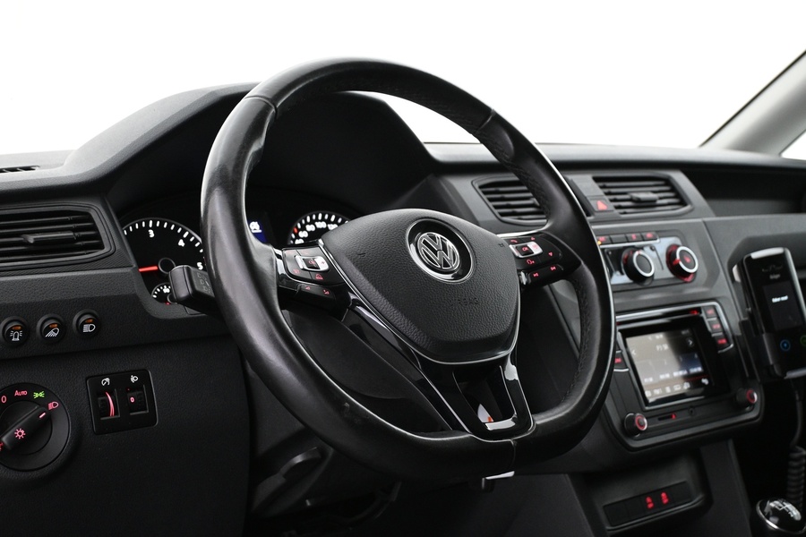 Volkswagen Caddy Maxi vaihtoauto