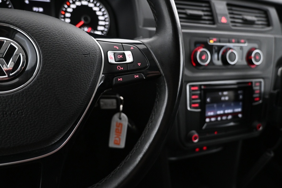 Volkswagen Caddy Maxi vaihtoauto