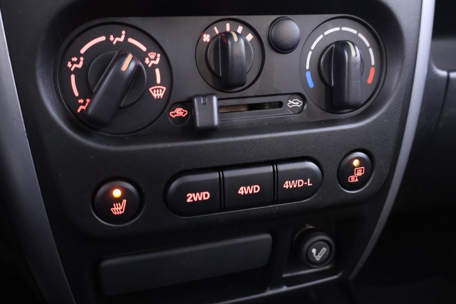 Suzuki Jimny vaihtoauto