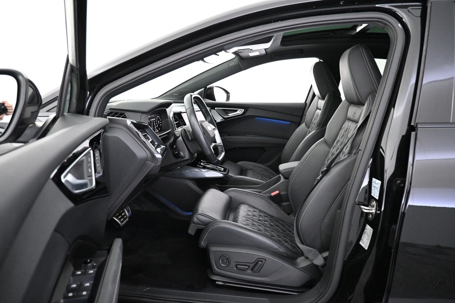 Audi Q4 e-tron vaihtoauto