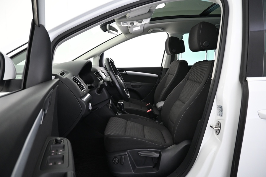 Volkswagen Sharan vaihtoauto