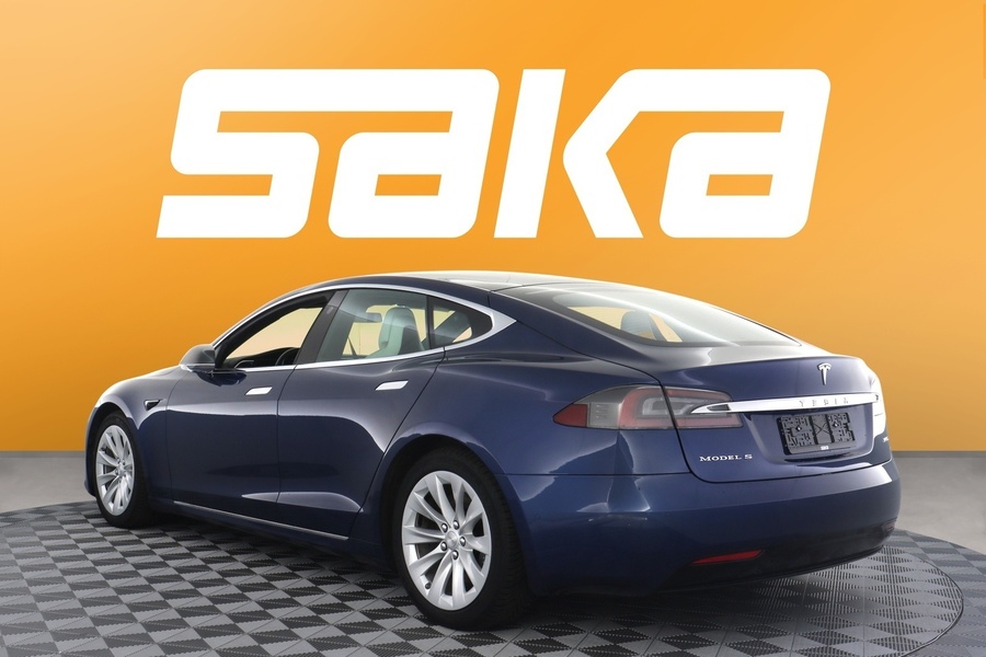 Tesla Model S vaihtoauto