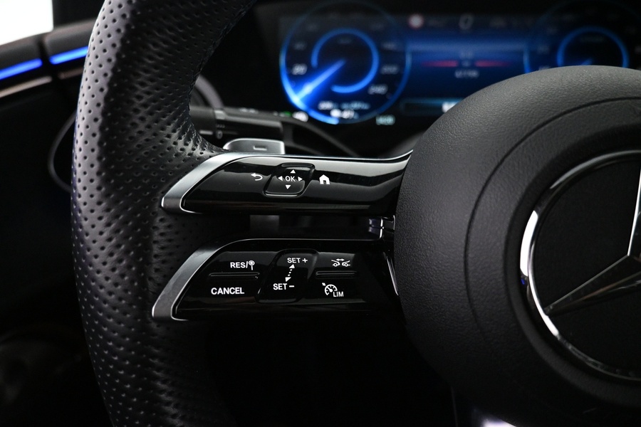 Mercedes-Benz EQE vaihtoauto