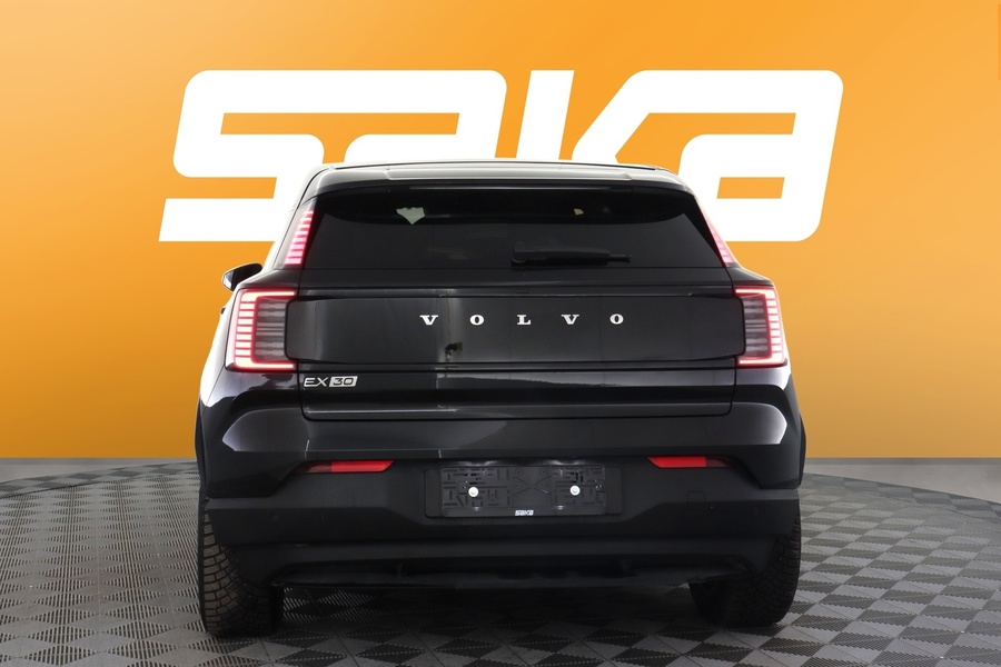 Volvo EX30 vaihtoauto