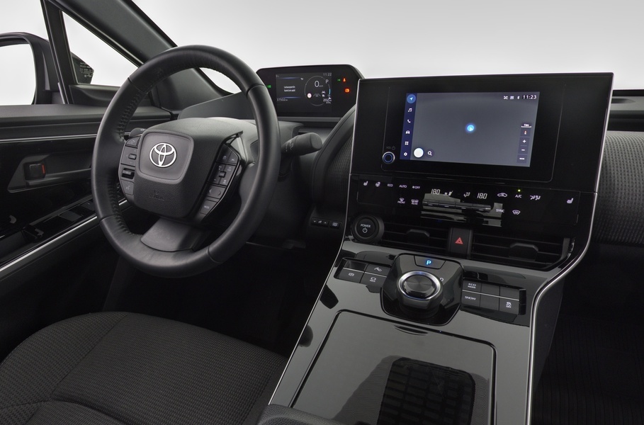 Toyota bZ4X vaihtoauto