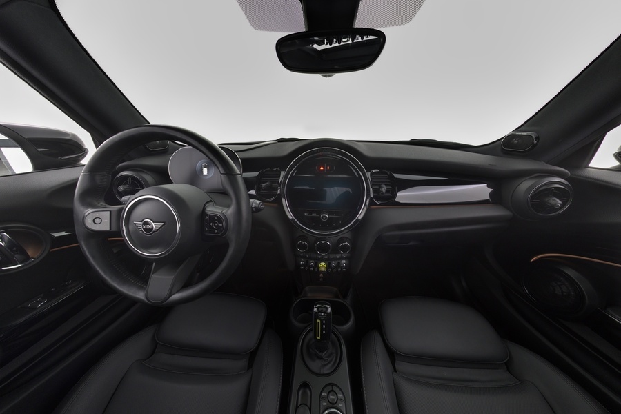 Mini Hatchback vaihtoauto