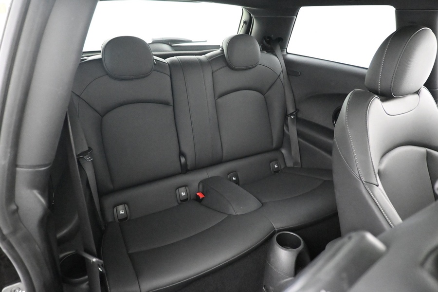 Mini Hatchback vaihtoauto