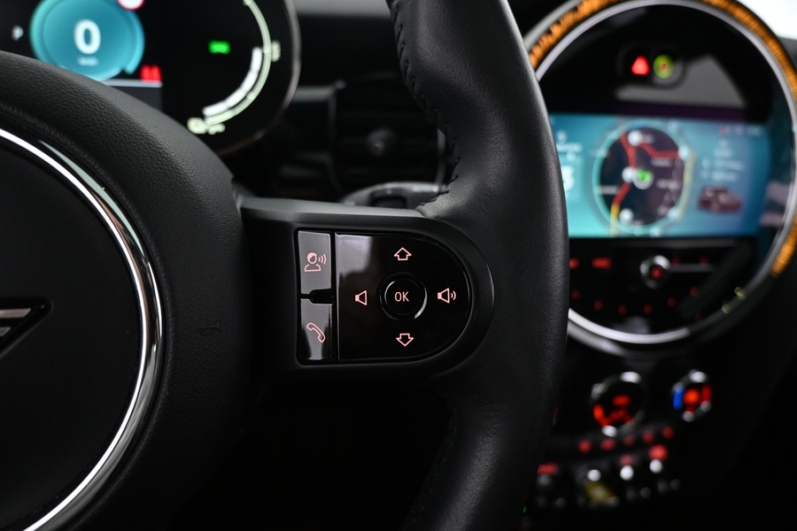 Mini Hatchback vaihtoauto